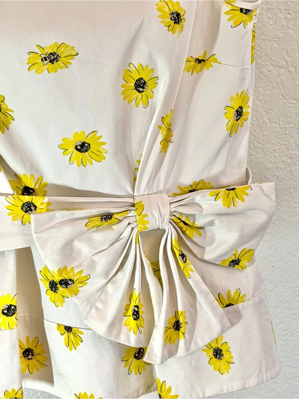 Kate Spade New York Daisy Bee Print Bow Tie Peplum Top Size 4